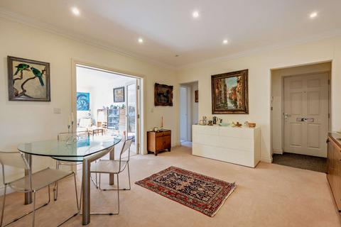 undefined, Breedons Hill, Pangbourne, Berkshire