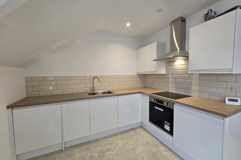 1 bedroom apartment to rent, Oaklands Terrace, Swansea SA1