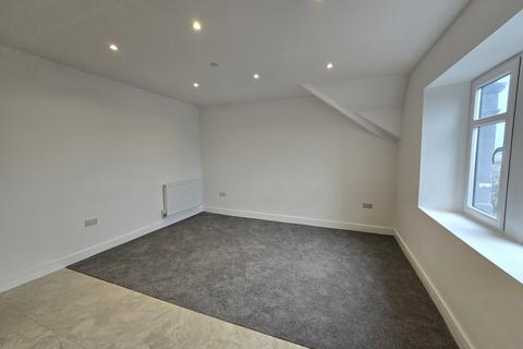 1 bedroom apartment to rent, Oaklands Terrace, Swansea SA1