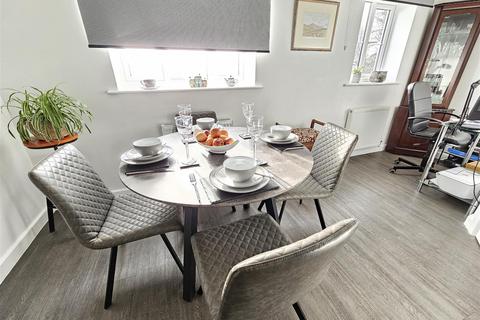 8 Buzzard Rise, St Anns Chapel, Gunnislake, PL18 9FL