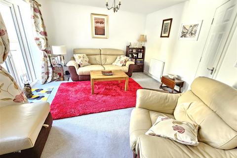 8 Buzzard Rise, St Anns Chapel, Gunnislake, PL18 9FL