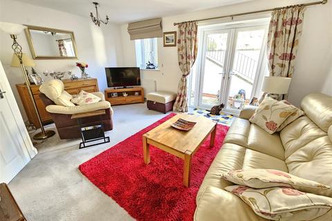 8 Buzzard Rise, St Anns Chapel, Gunnislake, PL18 9FL