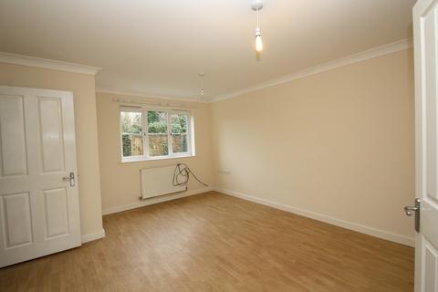 3 bedroom terraced house to rent, Andover SP10