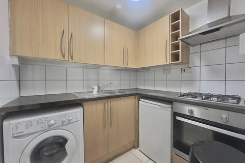 1 bedroom flat to rent, Upper Tooting Road, SW17 7TR