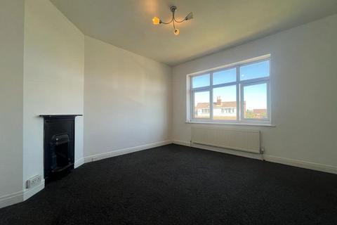 2 bedroom semi-detached house to rent, Courtfield Avenue, Blackpool, Lancashire