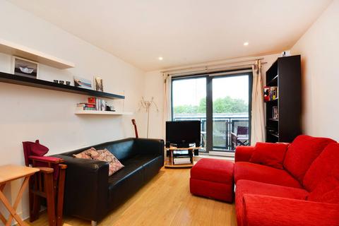 1 bedroom flat to rent, Chapter Way, Colliers Wood, London, SW19