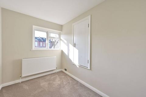 3 bedroom terraced house to rent, Gap Road, Wimbledon, London, SW19