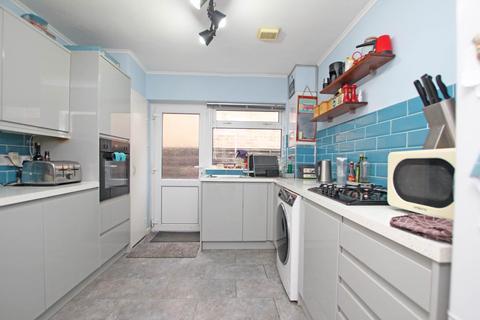 2 bedroom detached house for sale, Seven Sisters Road, Eastbourne, BN22 0QJ