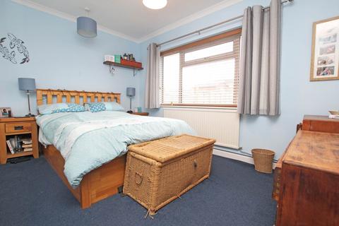 2 bedroom detached house for sale, Seven Sisters Road, Eastbourne, BN22 0QJ