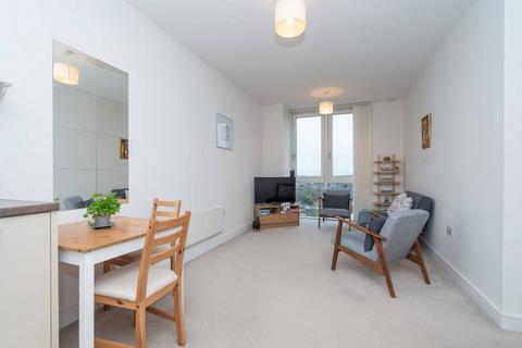 2 bedroom flat for sale, Cotterells, Hemel Hempstead, HP1