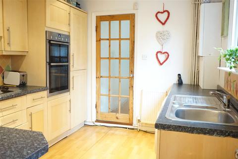 3 bedroom terraced house to rent, Cranbrook Road, Thornton Heath CR7