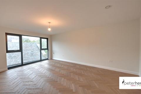 2 bedroom end of terrace house to rent, Wildflower Lane, Whitburn, Sunderland