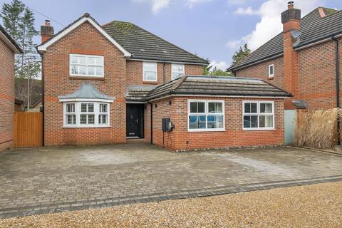 4 bedroom detached house for sale, Main Road, Otterbourne, Winchester