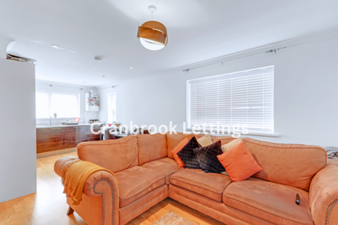2 bedroom flat for sale, Temple Court, IG2