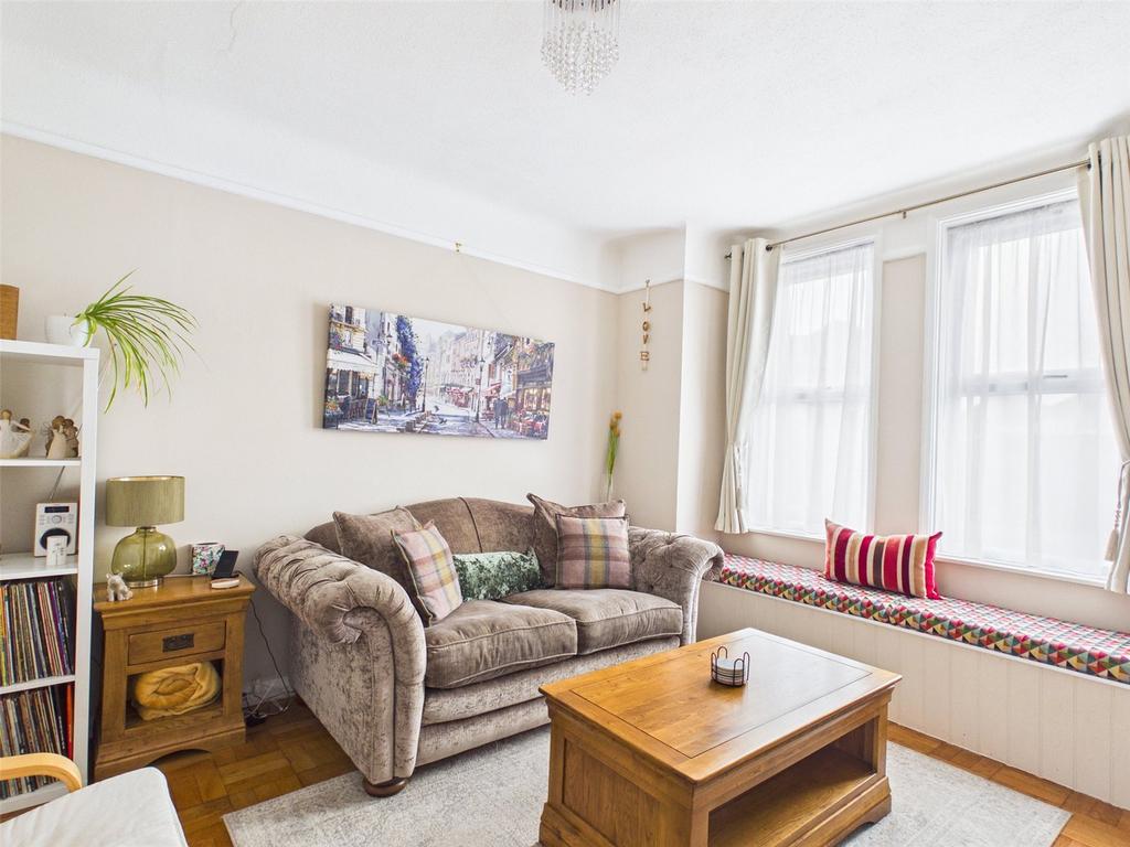 Living Room/Snug