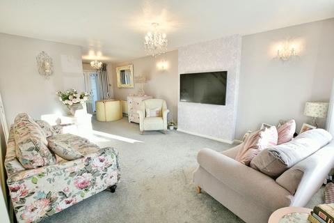 3 bedroom end of terrace house for sale, Middleham Close, Urpeth Grange, Ouston