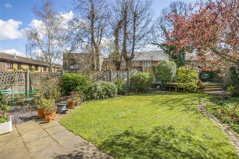 5 bedroom terraced house for sale, Harold Road, London, N8