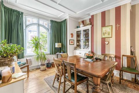 4 bedroom terraced house for sale, Broxholm Road, London SE27