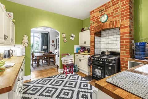 4 bedroom terraced house for sale, Broxholm Road, London SE27