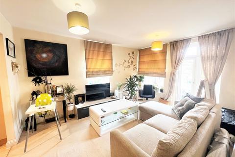 2 bedroom flat to rent, Magdalene Gardens, London, N20