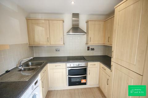 2 bedroom flat to rent, Magdalene Gardens, London, N20