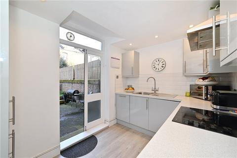 1 bedroom flat for sale, Edbrooke Road, London, W9