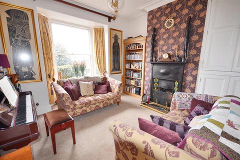 undefined, Granville Terrace, Stone