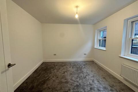 1 bedroom maisonette for sale, Arlingham Mews, Waltham Abbey, EN9