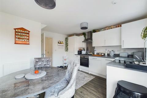 14 Atkyns Drive, Tuffley, Gloucester, GL4 0XY