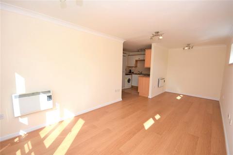 2 bedroom apartment for sale, Coy Court, Aylesbury HP20