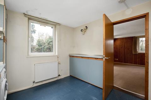 4c Fair A Far, Edinburgh, EH4 6QD