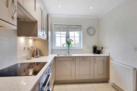 2 Lambert Mews, Southfleet, Gravesend, DA13 9AN