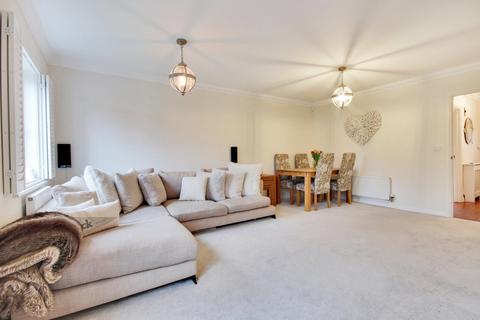 2 Lambert Mews, Southfleet, Gravesend, DA13 9AN
