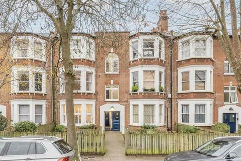 3 bedroom flat for sale, Bonneville Gardens, London SW4