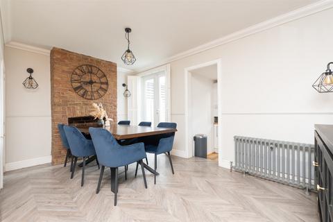 15 Abbey Road, Bexleyheath, DA7 4BD