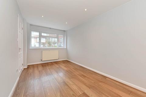 34 Lanark Close, London, W5 1SN