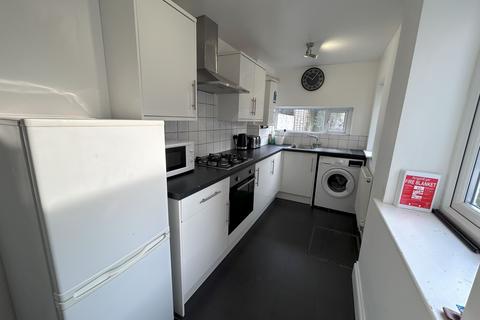 3 bedroom terraced house to rent, Bristol BS5