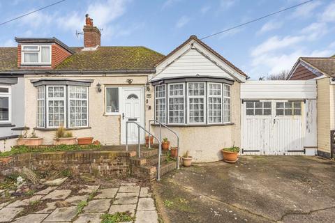 3 bedroom bungalow for sale, Lyndhurst Avenue, Twickenham, TW2