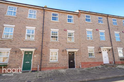 4 bedroom townhouse for sale, Baker Way, Witham