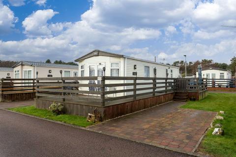 2 bedroom mobile home for sale, 121 Annsmuir Caravan Park Annsmuir Caravan Park, Ladybank, Cupar, KY15 7SA