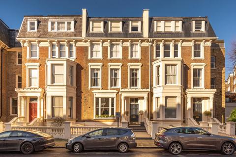 3 bedroom flat for sale, Randolph Crescent, London