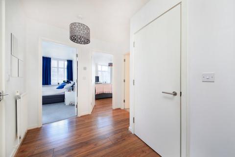 2 bedroom flat for sale, Chapel Yard, Wandsworth, London