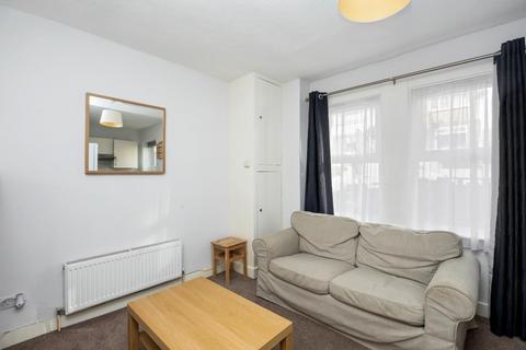 2 bedroom flat for sale, Milner Road, Brighton