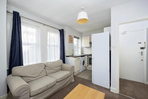 2 bedroom flat for sale, Milner Road, Brighton
