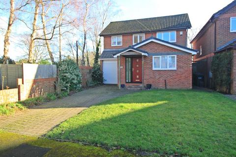 4 bedroom detached house for sale, The Badgers, Netley Abbey, SO31 5PT