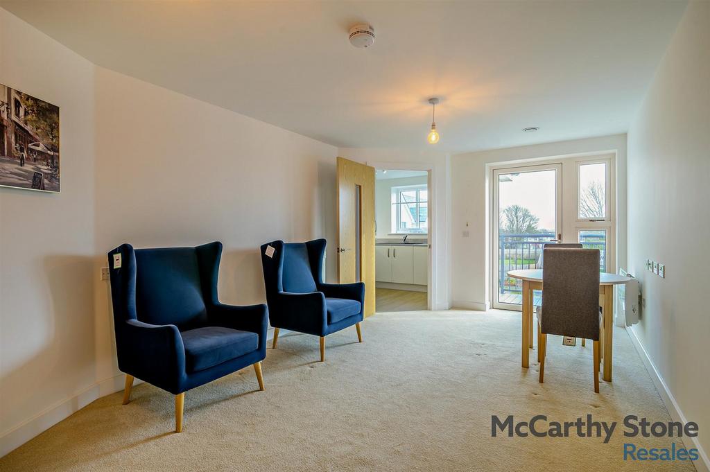 8634083-interior07-800.jpg