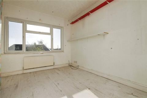 3 bedroom maisonette for sale, London Road, Ashford, Surrey, TW15