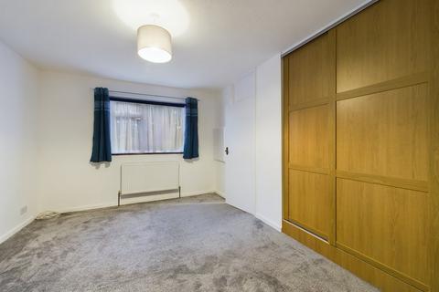 2 bedroom flat for sale, Ashley Close, Corringham, SS17