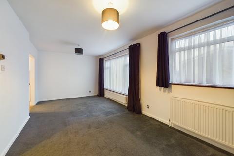 2 bedroom flat for sale, Ashley Close, Corringham, SS17