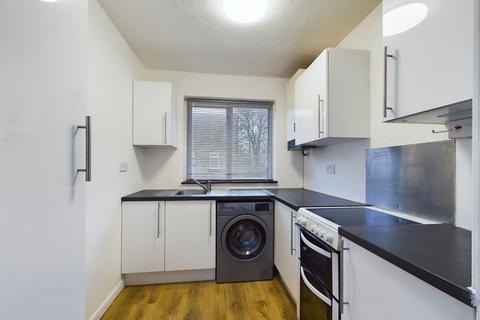 355 Ashley Close, Corringham, Stanford-le-hope, SS17 7JP